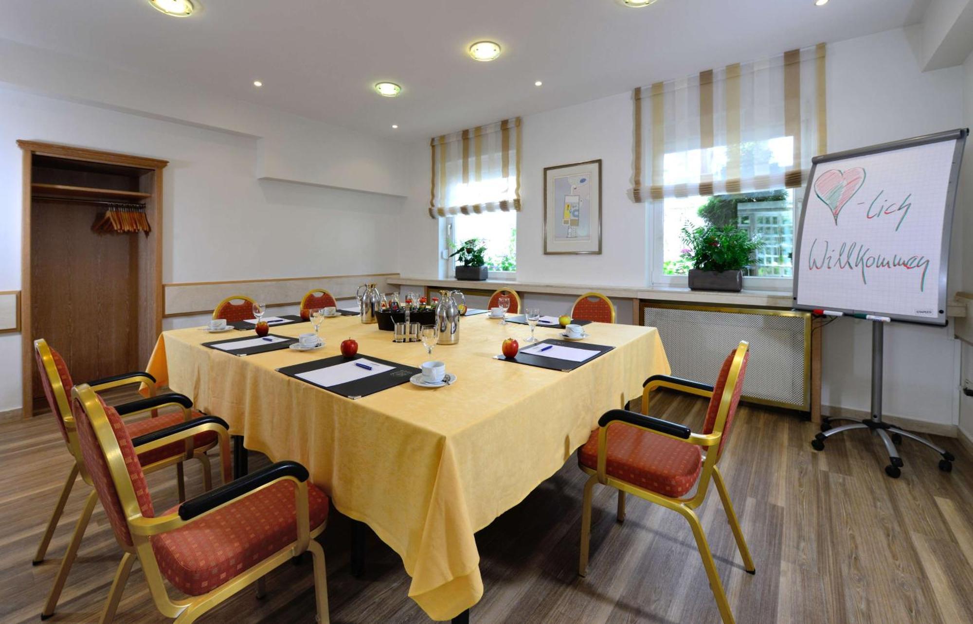 Best Western Hotel Der Foehrenhof Hannover Exterior photo